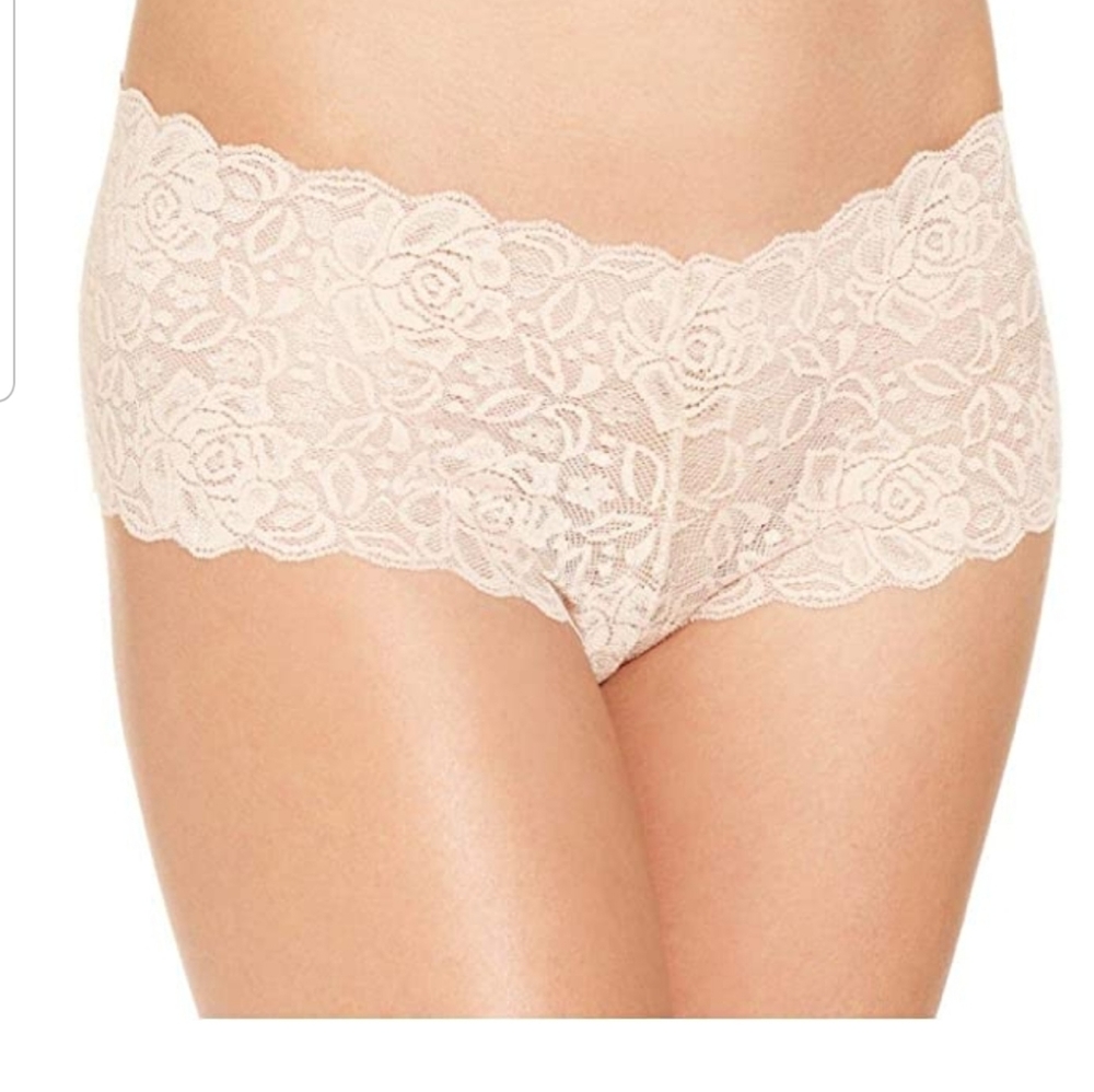 Jennifer Moore Galloon Lace Hipster Pantie…